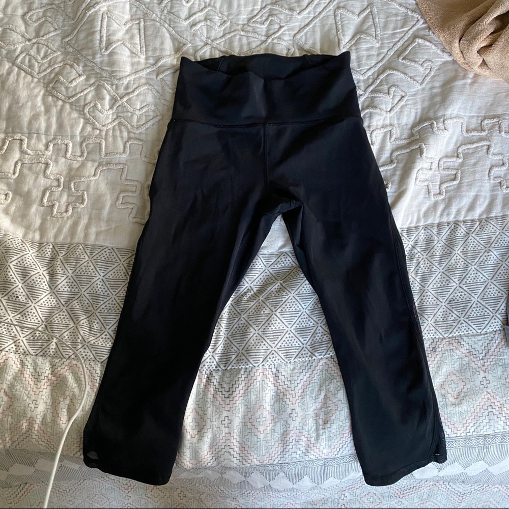 LIKE NEW Lululemon Leggings